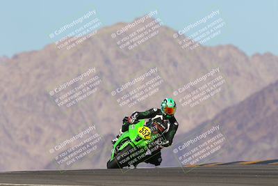 media/Oct-30-2022-CVMA (Sun) [[fb421c3cec]]/Race 11 Amateur Supersport Open/